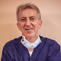Dr. Renato Vecchiatini, dentista Ferrara Jolanda di Savoia